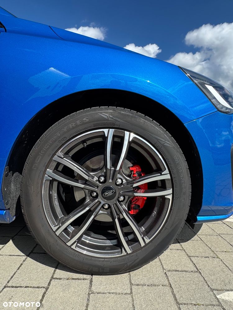 Ford Focus 1.0 EcoBoost Titanium Business - 16