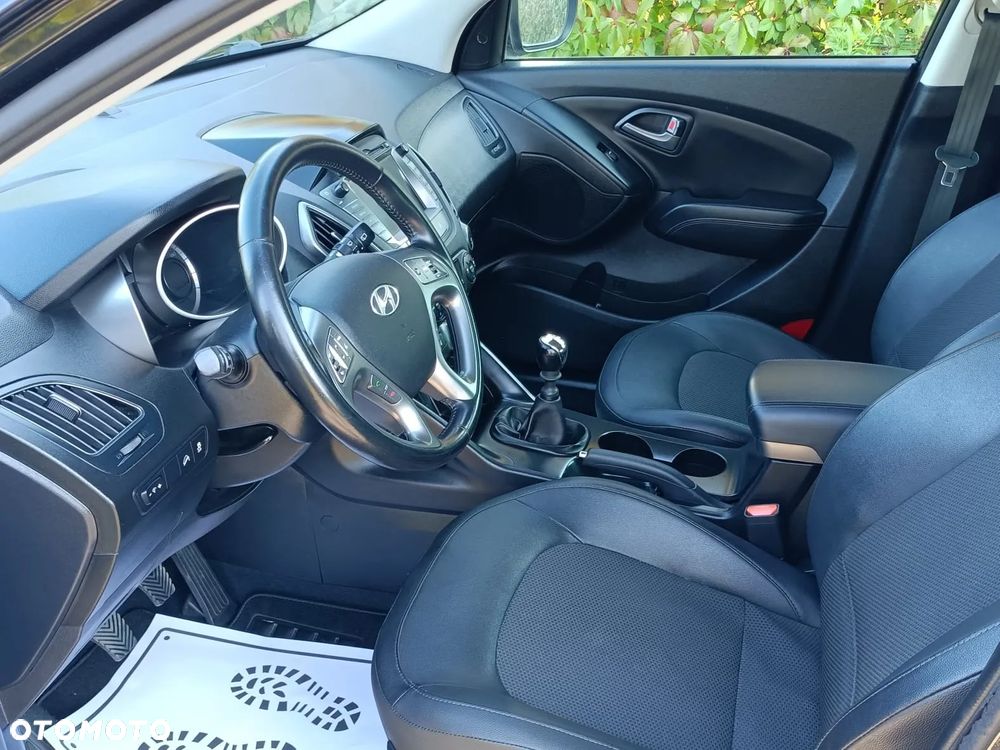Hyundai ix35 1.7 CRDi 2WD blue Comfort - 16
