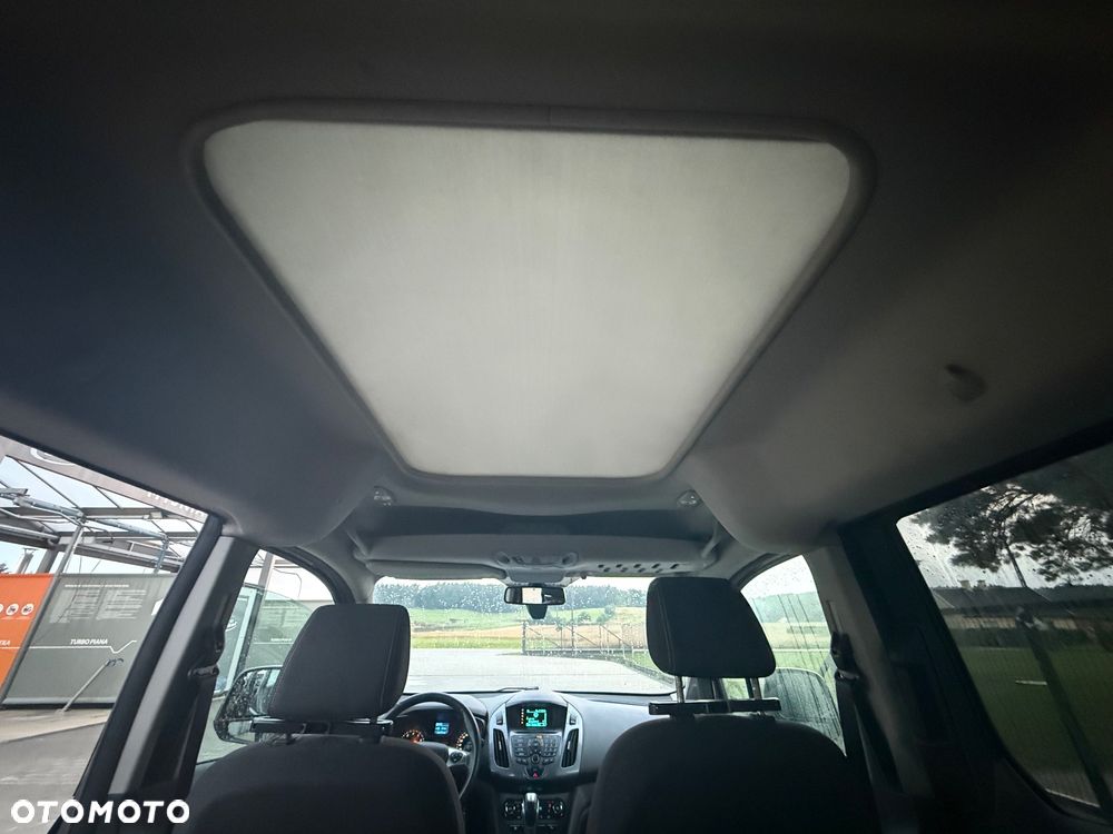 Ford Tourneo Connect Gr 1.6 EcoBoost Titanium - 34
