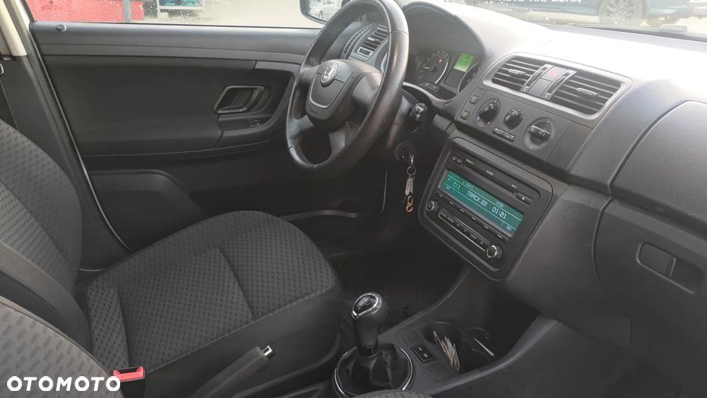 Skoda Fabia 1.6 TDI DPF Ambition - 17