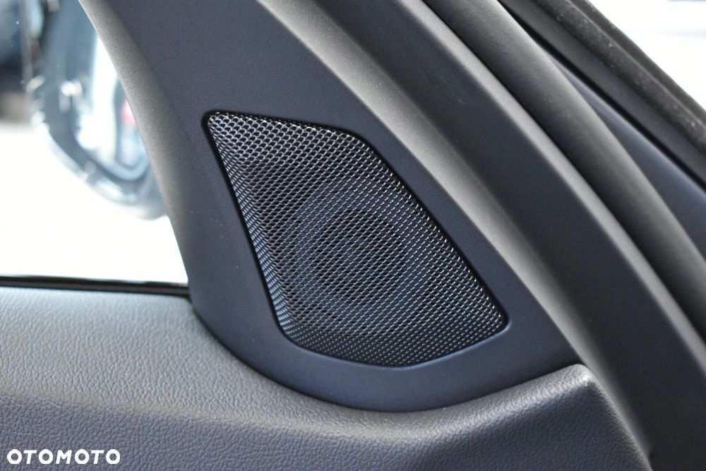 BMW Seria 3 - 10