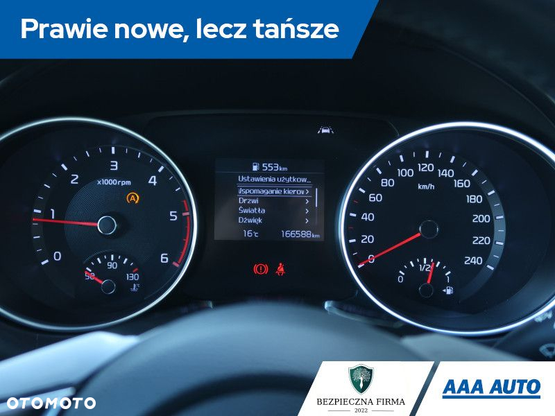 Kia Ceed - 12
