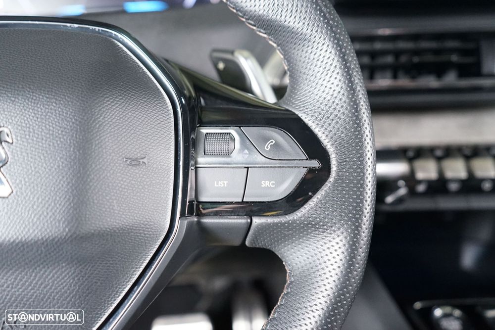 Peugeot 3008 1.2 PureTech GT EAT8 - 26