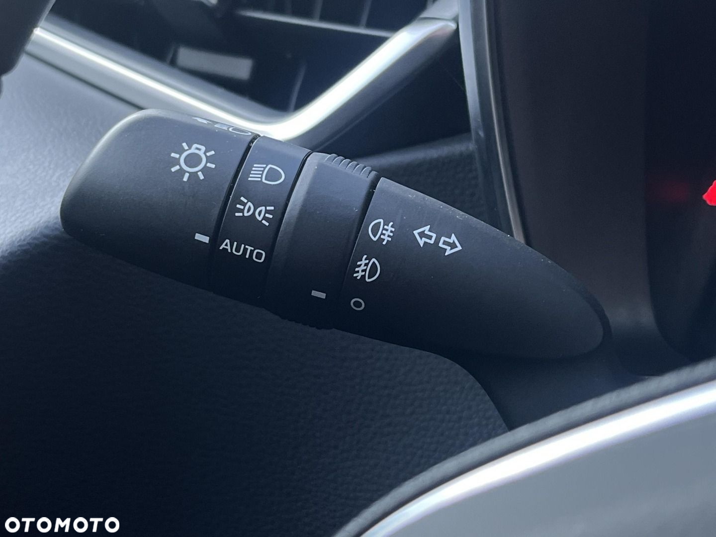 Toyota Corolla - 27