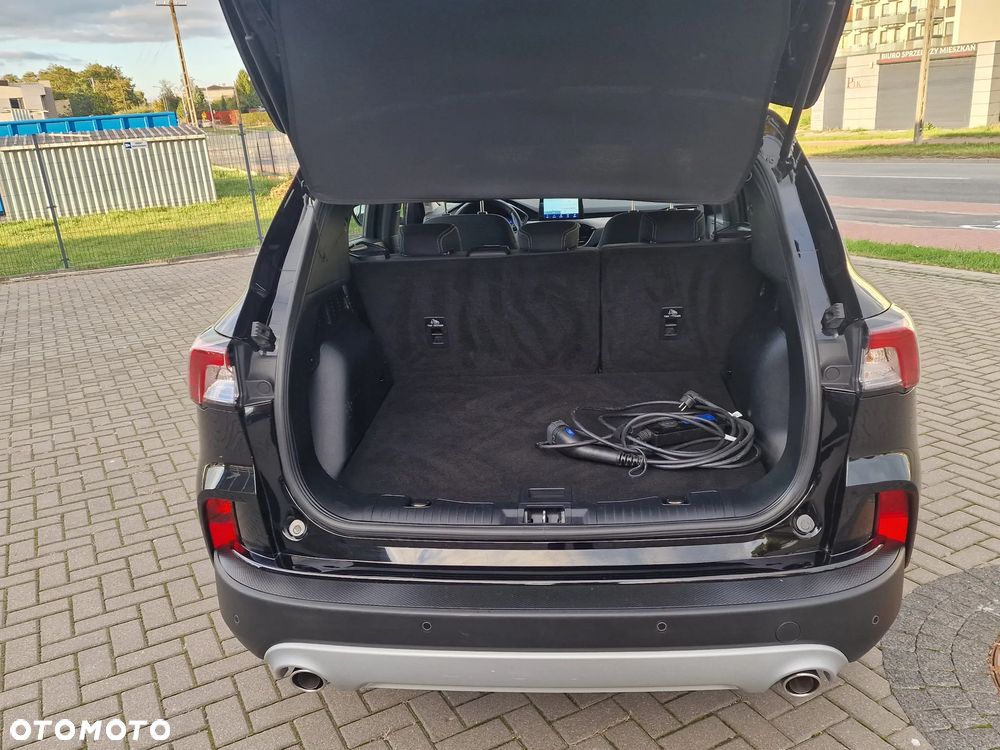 Ford Kuga - 27