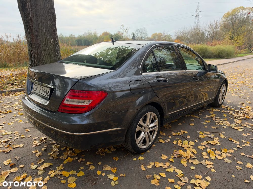 Mercedes-Benz C-Class 2013 photo 4