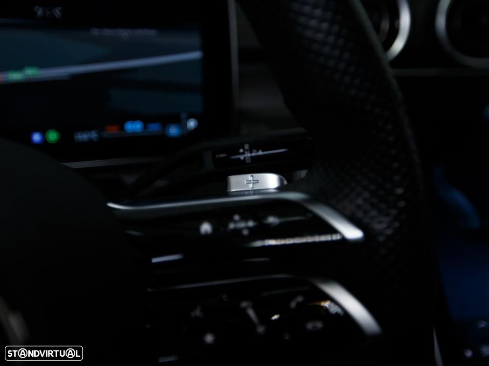 Mercedes-Benz C 300 d AMG Line - 19