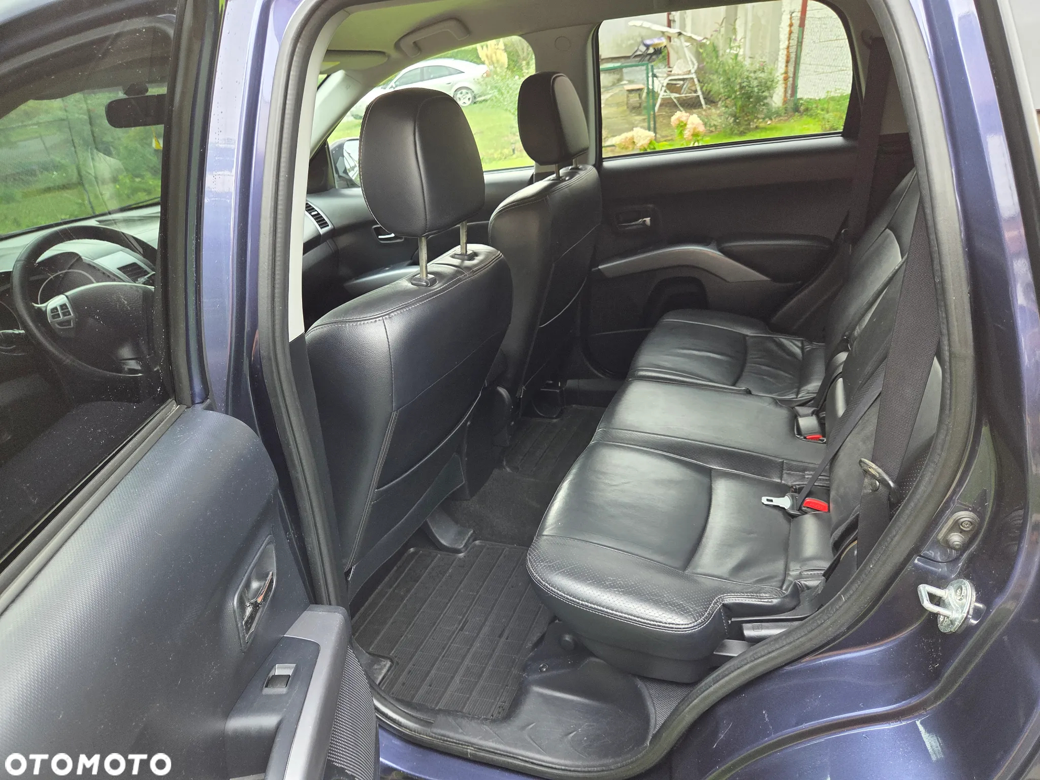 Peugeot 4007 - 14