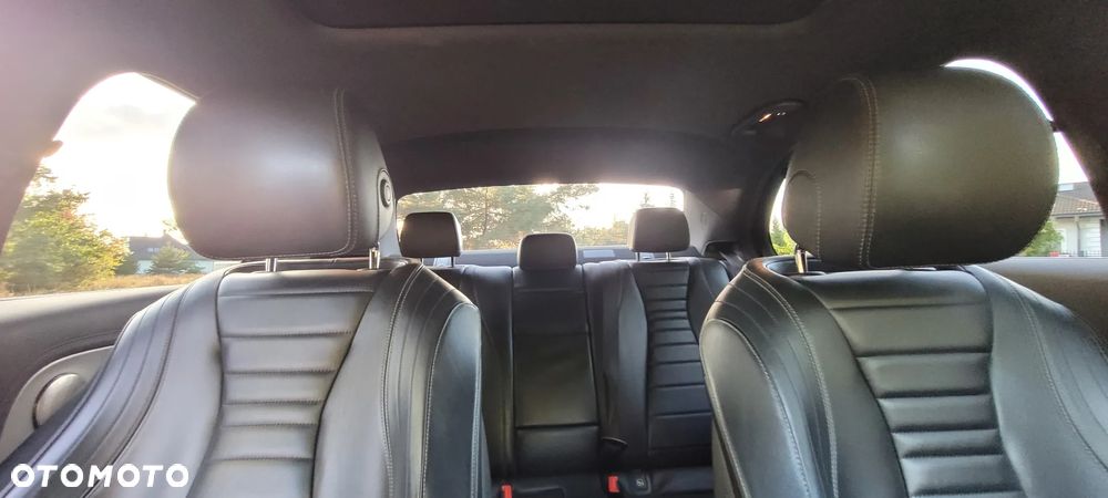 Mercedes-Benz Klasa E 220 d 9G-TRONIC - 15