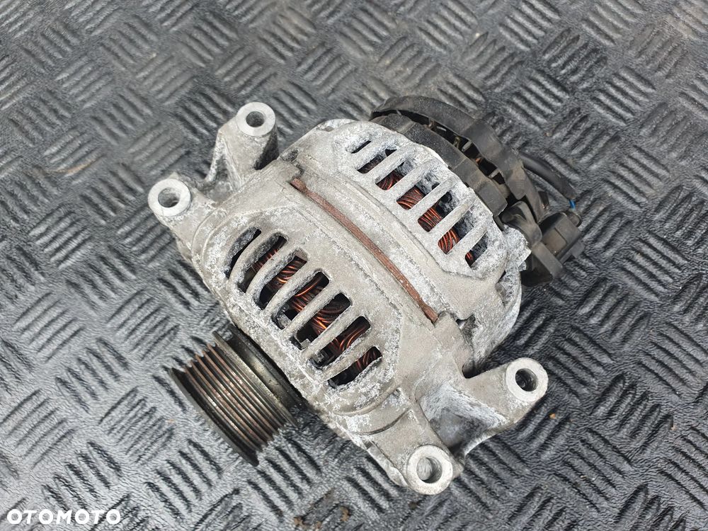 ALTERNATOR AUDI A4 B6 B7 A6 C5 1.8T 2.0 FSI 06B903016P   120A - 1