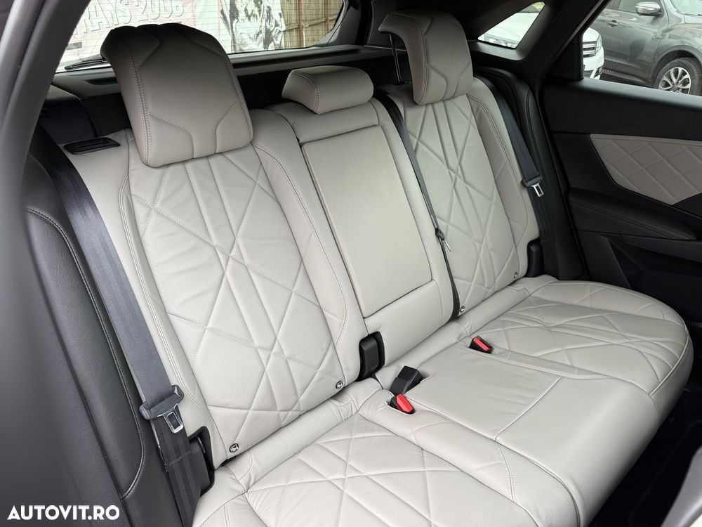 DS Automobiles DS 7 Crossback DS7 1.5 BlueHDi 130 S&S EAT8 BASTILLE+ - 18