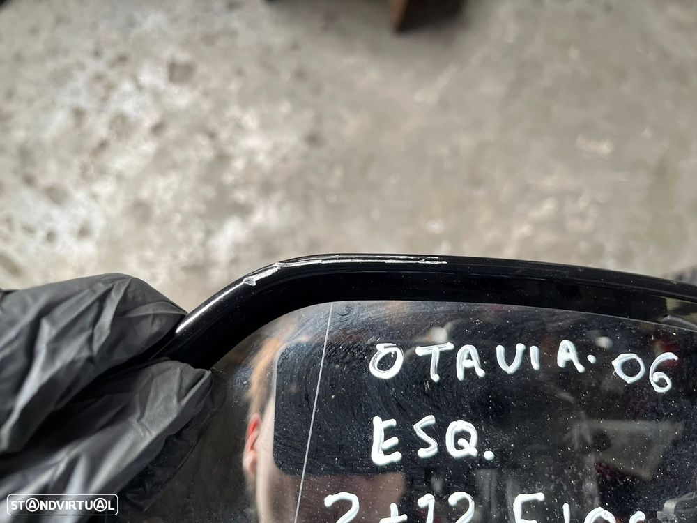 Skoda Octavia II - ESPELHO RETROVISOR ESQUERDO - ER331 - 2