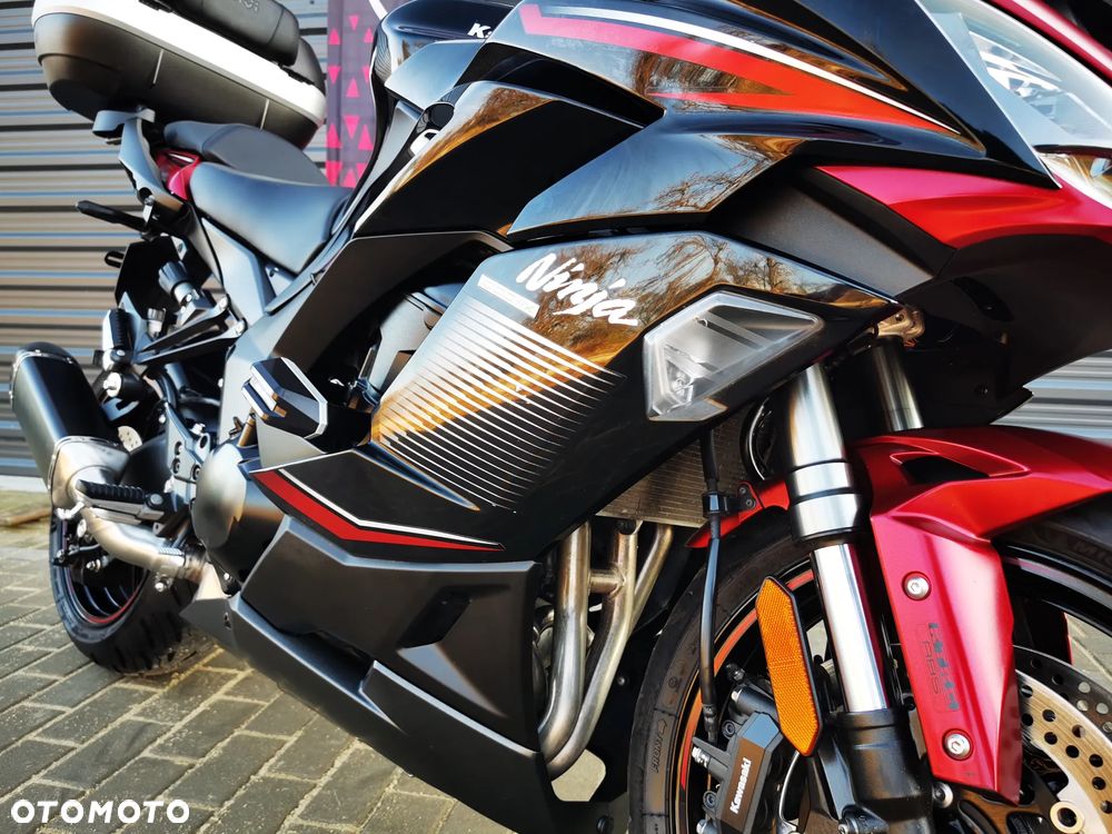 Kawasaki Ninja 1000 SX - 15