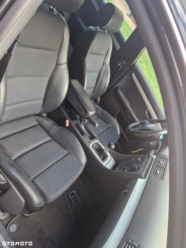 Audi A4 Avant 1.8 T - 18