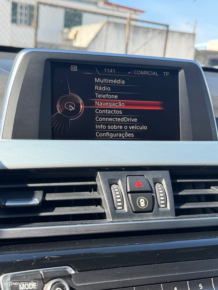 BMW X1 18 d sDrive Auto Line Sport - 20