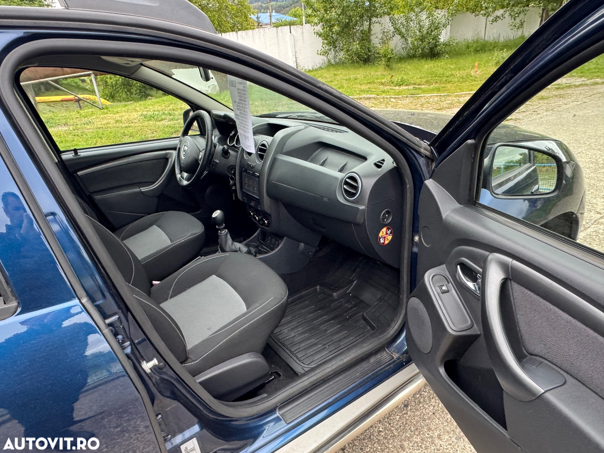Dacia Duster 1.5 dCi 4x2 Laureate - 12