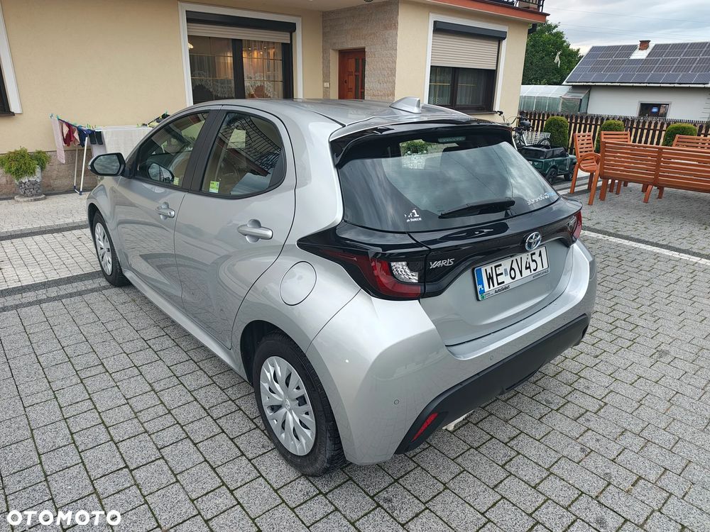 Toyota Yaris Hybrid 1.5 Comfort - 4