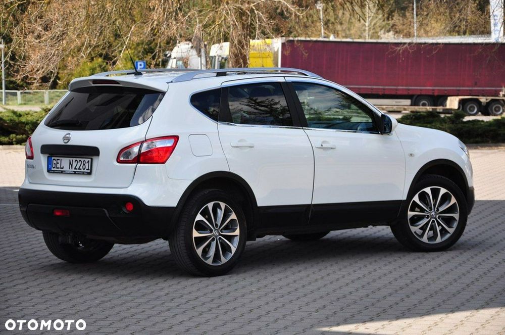 Nissan Qashqai - 10