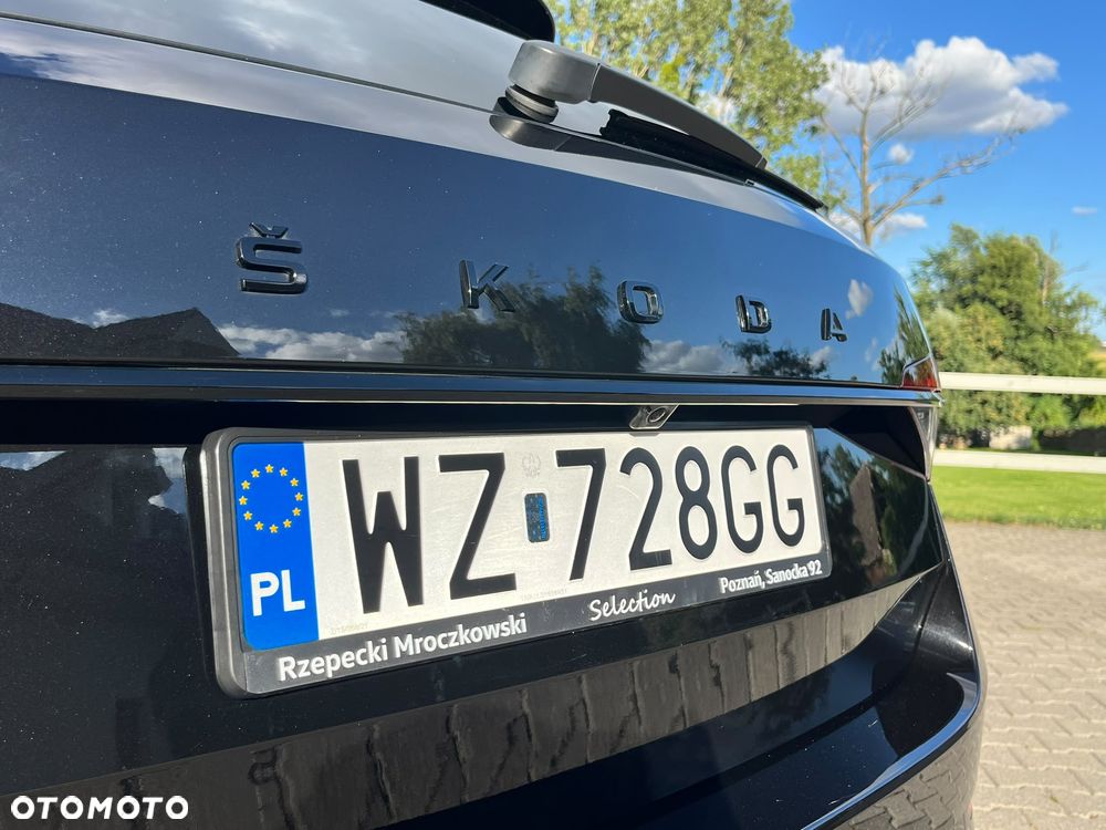 Skoda Superb 2.0 TDI SCR Sportline DSG - 10