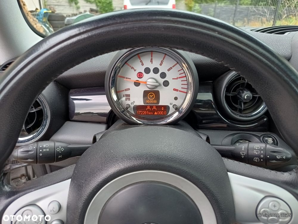 MINI Cooper 50 Camden - 32