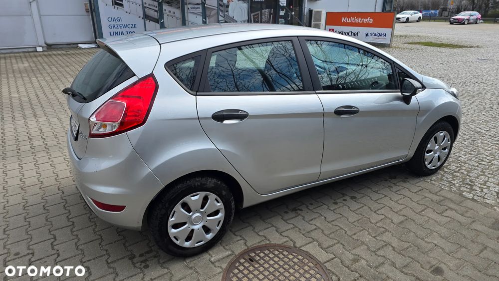Ford Fiesta 1.25 Silver X (Ambiente) - 8