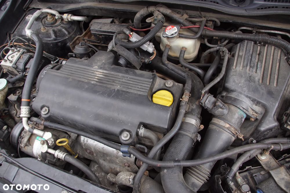 Auto na części - Honda Civic VII 1.7 CTDI 100 KM 4EE2 61MD4 B92P 2003R Silnik Skrzynia Drzwi Maska Błotnik Klapa Zderzak Lusterko Lampa Klamka Deska Kokpit Sterownik Moduł Czujnik Licznik Panel Kierownica - 18