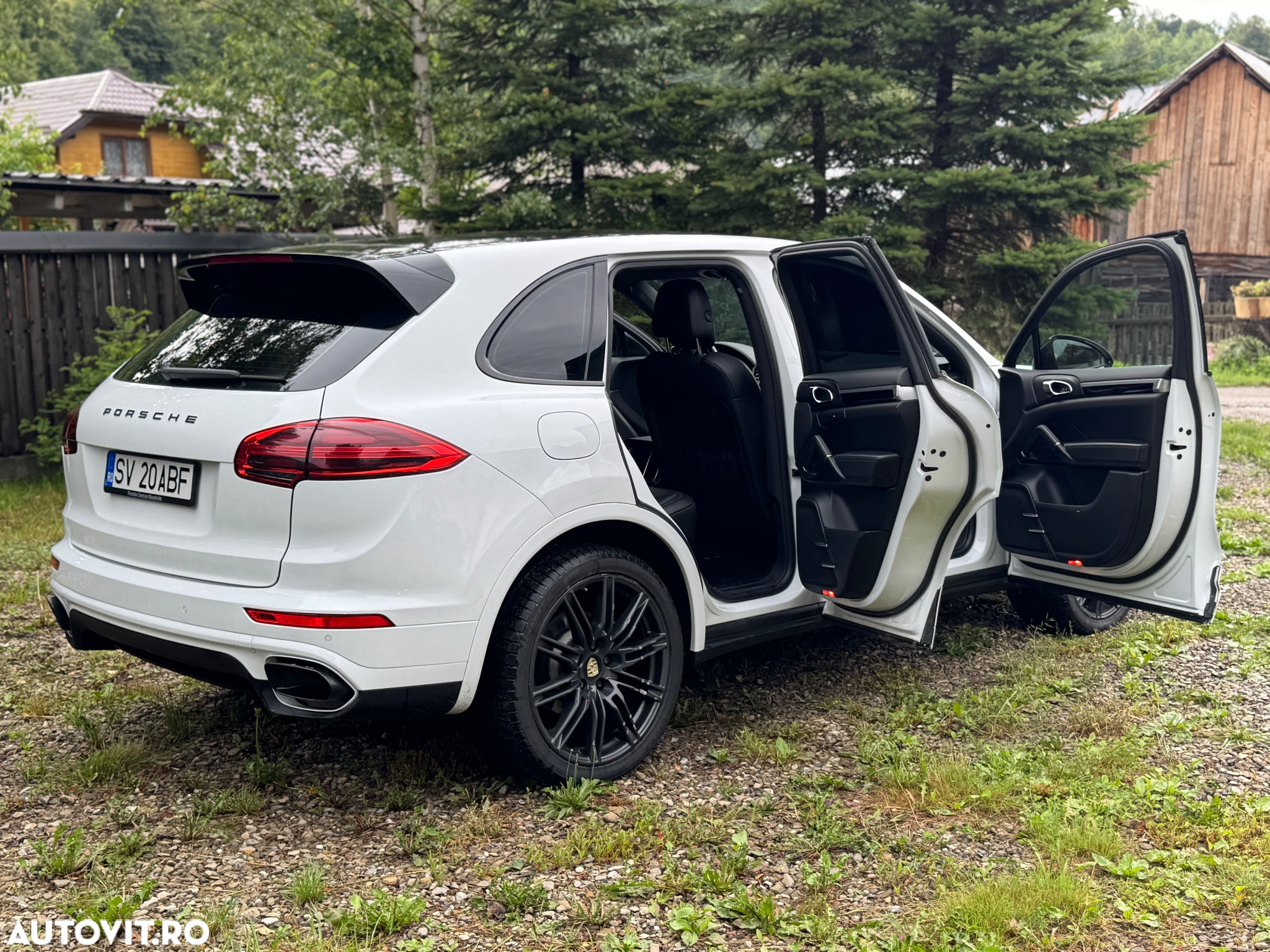 Porsche Cayenne 3.0 L - 5
