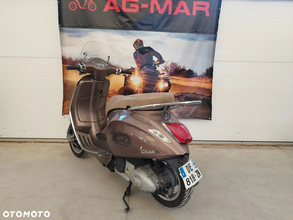 Vespa Primavera - 4