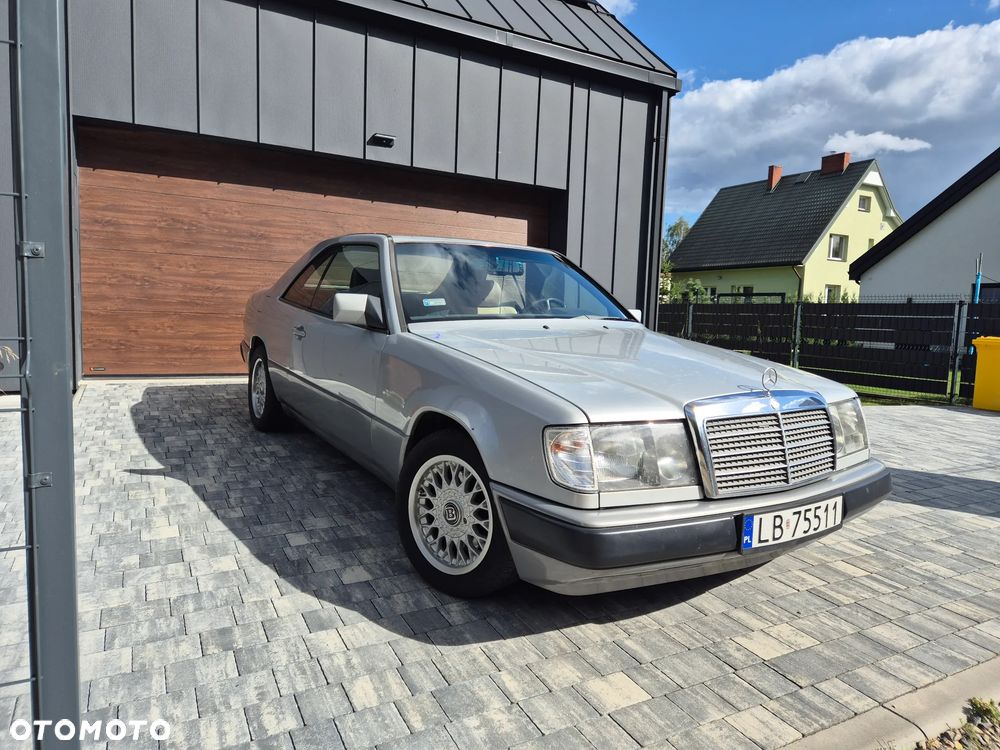 Mercedes-Benz W124 (1984-1993) - 26