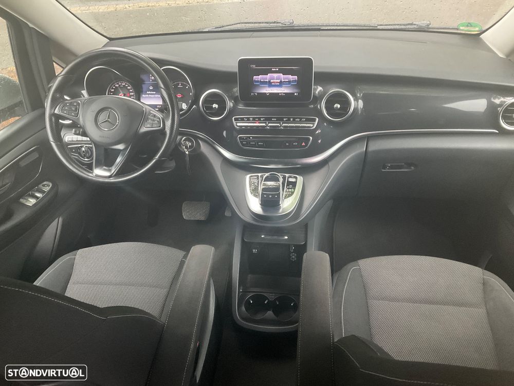 Mercedes-Benz V 220 CDI Longa 7G-TRONIC Avantgarde Edition - 13