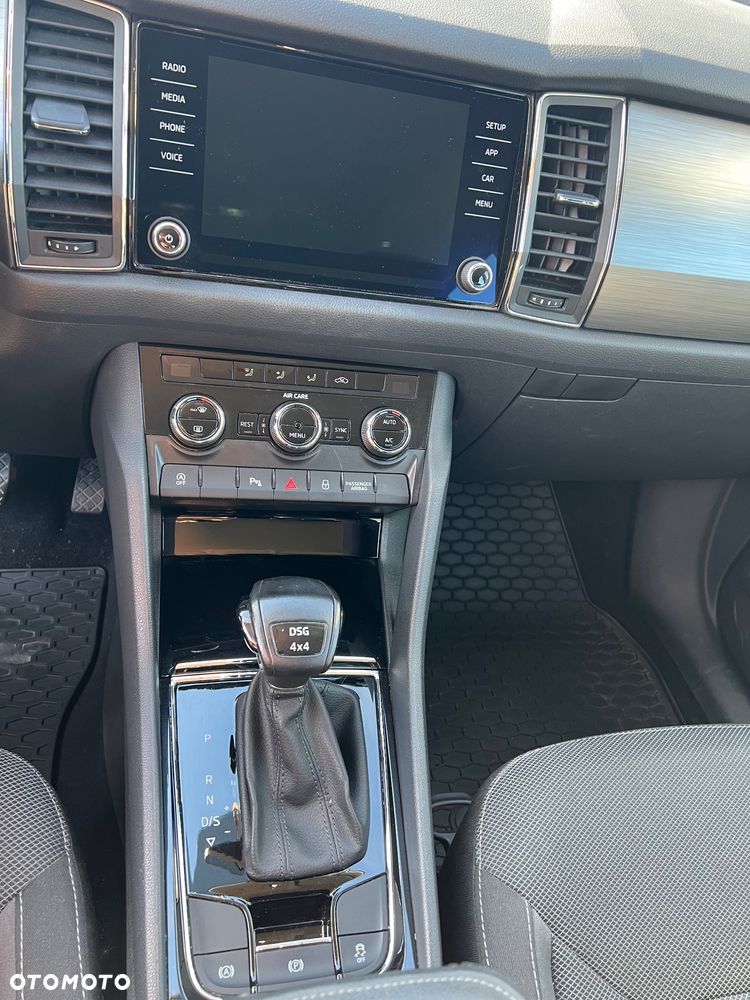 Skoda Kodiaq 2.0 TSI 4x4 Ambition DSG 7os - 9