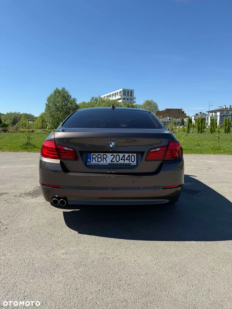 BMW Seria 5 - 13