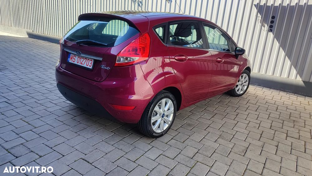 Ford Fiesta 1.25i Titanium - 4