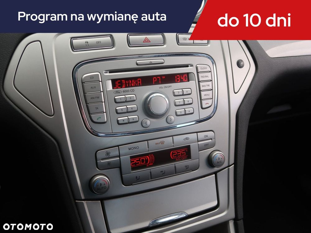Ford Mondeo - 14