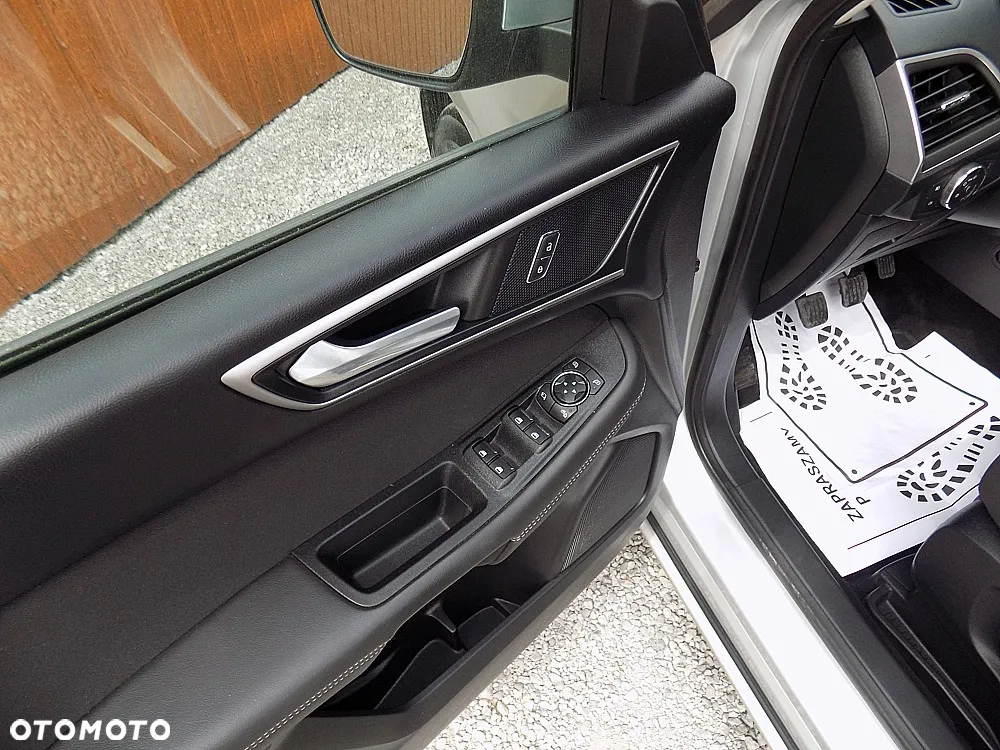 Ford S-Max 2.0 TDCi Trend - 9