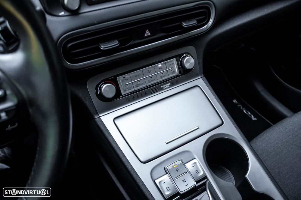 Hyundai Kauai EV 64 kWh Premium - 24