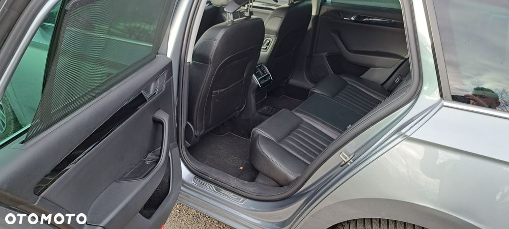 Skoda Superb 2.0 TDI 4x4 DSG L&K - 11