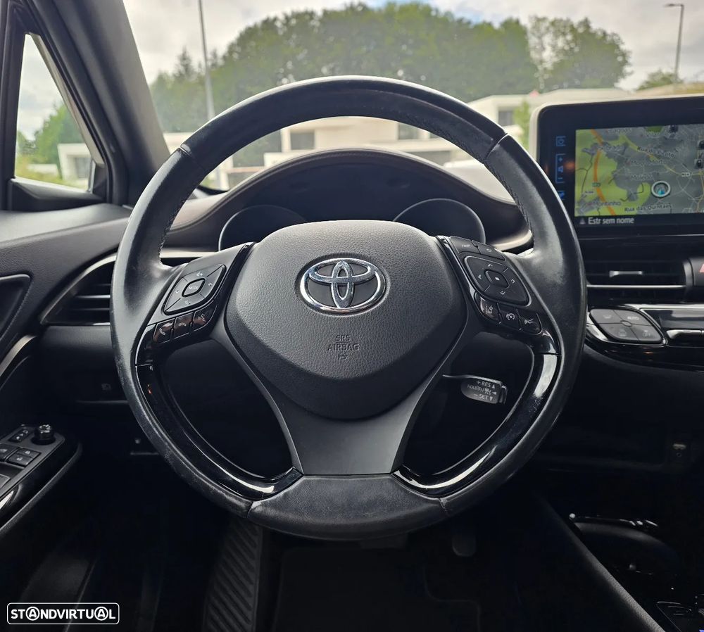 Toyota C-HR 1.8 HSD Exclusive+P.Luxury - 17