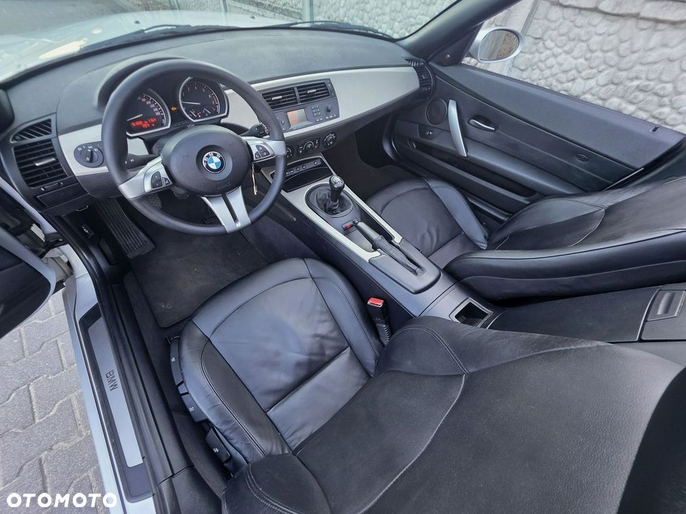 BMW Z4 2.0i - 15