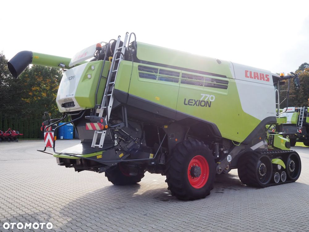 Claas Lexion 770TT 4WD + V1200 - 4