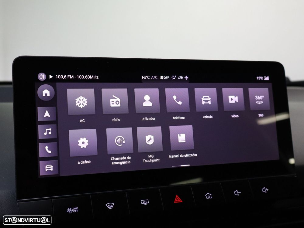 MG MG4 64 kWh Luxury - 14