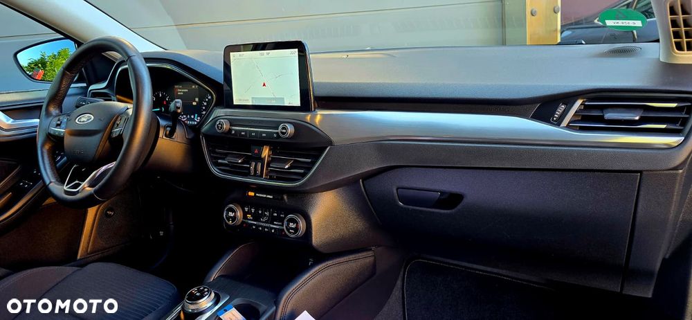 Ford Focus 1.5 EcoBlue STart-Stopp-System TITANIUM X - 23