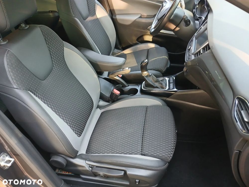 Opel Crossland X - 19