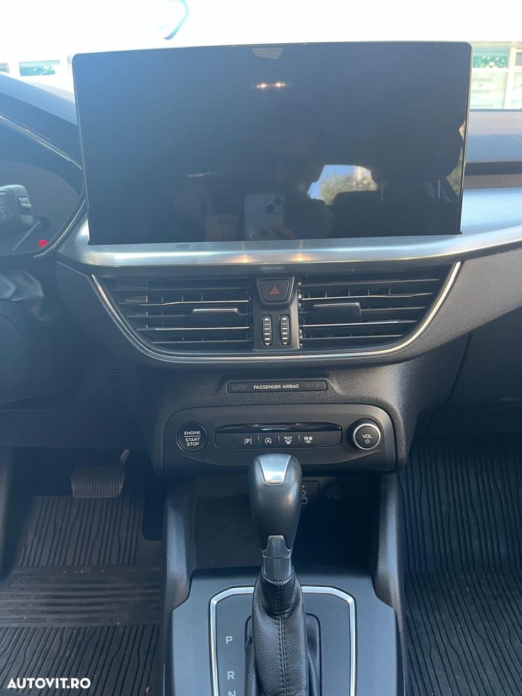 Ford Focus 1.0 EcoBoost MHEV Titanium - 8