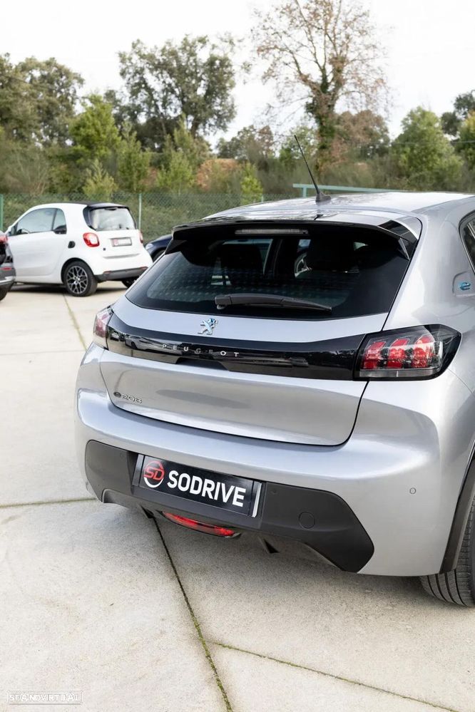 Peugeot e-208 50 kWh Allure - 29