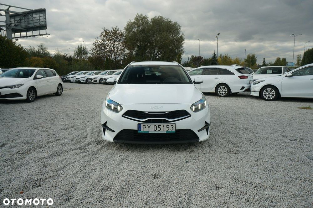 Kia Ceed 1.5 T-GDI M - 3