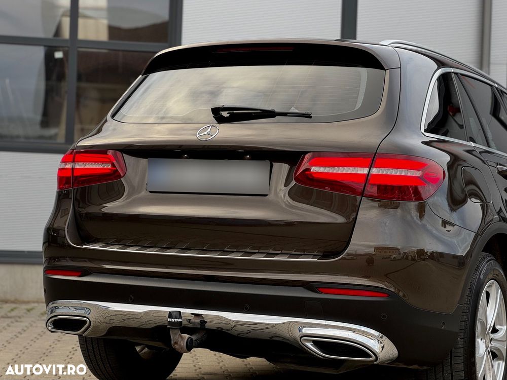 Mercedes-Benz GLC 220 d 4Matic 9G-TRONIC Exclusive - 27
