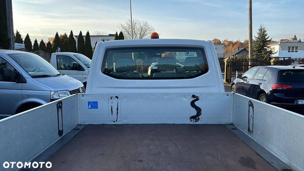 Volkswagen Transporter T5 - 5