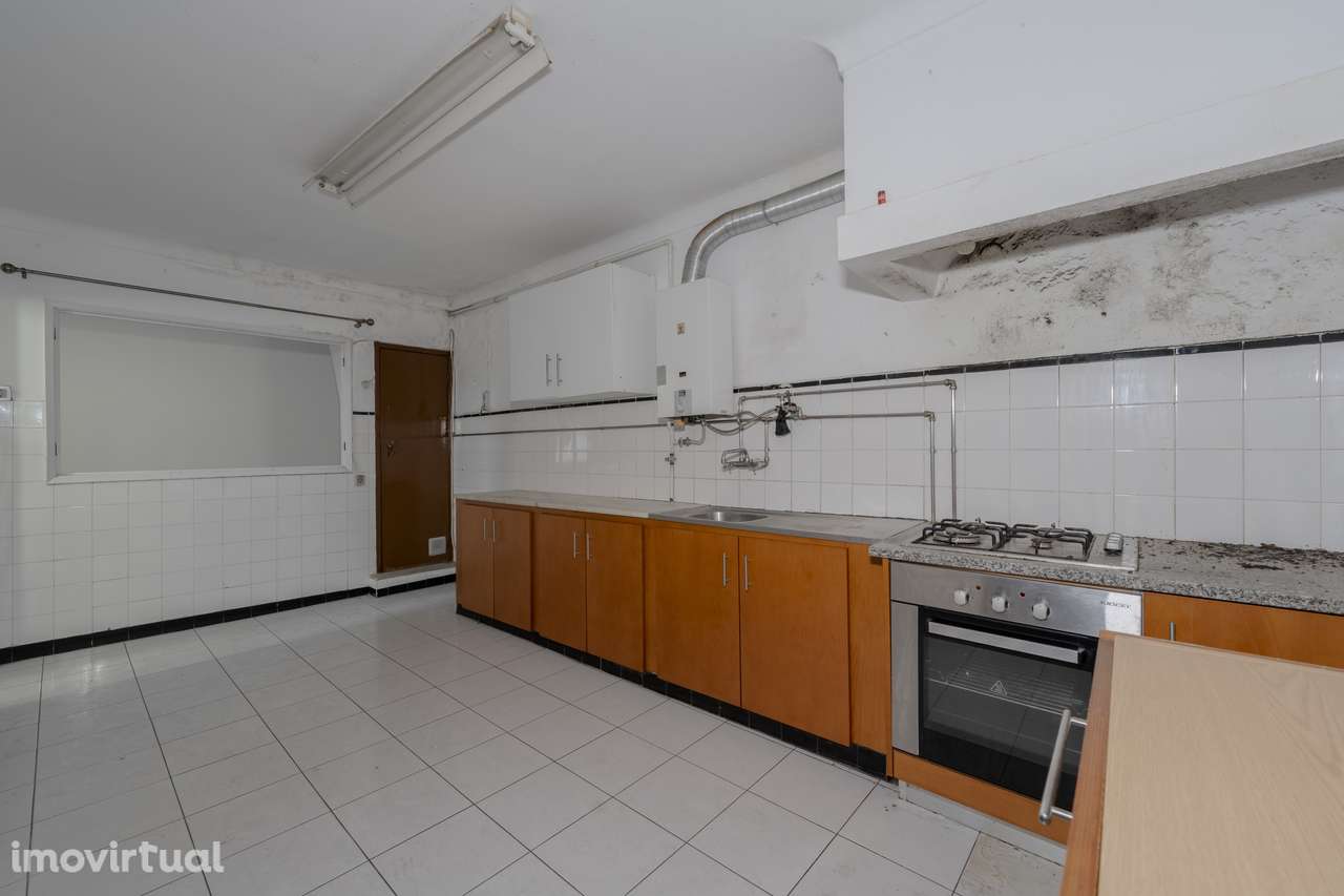 Prédio para venda em Arca e Ponte de Lima, Viana do Castelo - Grande imagem: 2/34