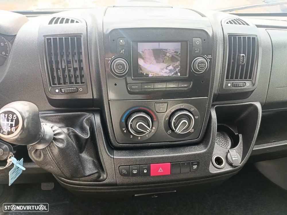 Peugeot Boxer 2.2 HDI 140cv L2H2 c/Câmera - 9